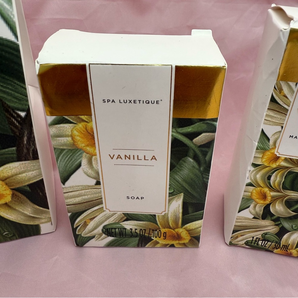 ✨ Spa Luxetique Vanilla Bath & Body Gift Set ✨ Lotion • Hand Cream • Bath Salt - Picture 4 of 10